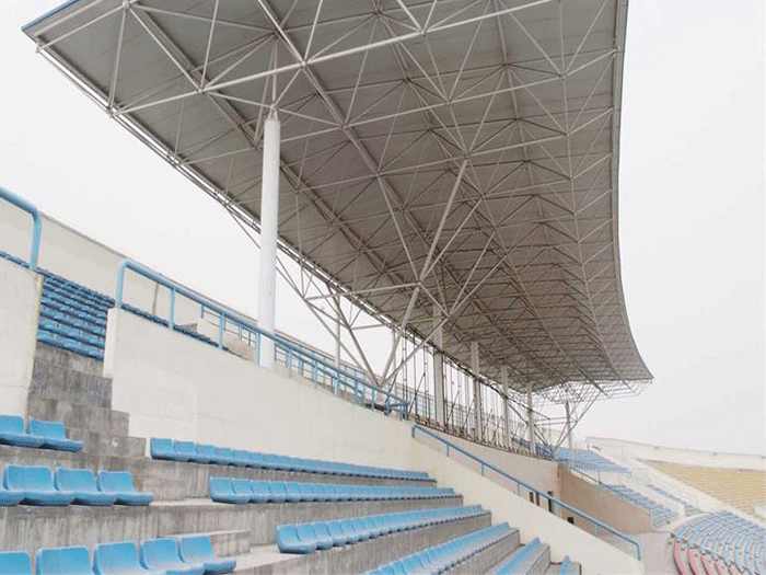 桦甸四小体育馆网架